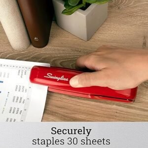 Swingline Stapler, 30 Sheet Capacity, 747 Business Stapler, Jam Free, Metal, Rio Red (74736)